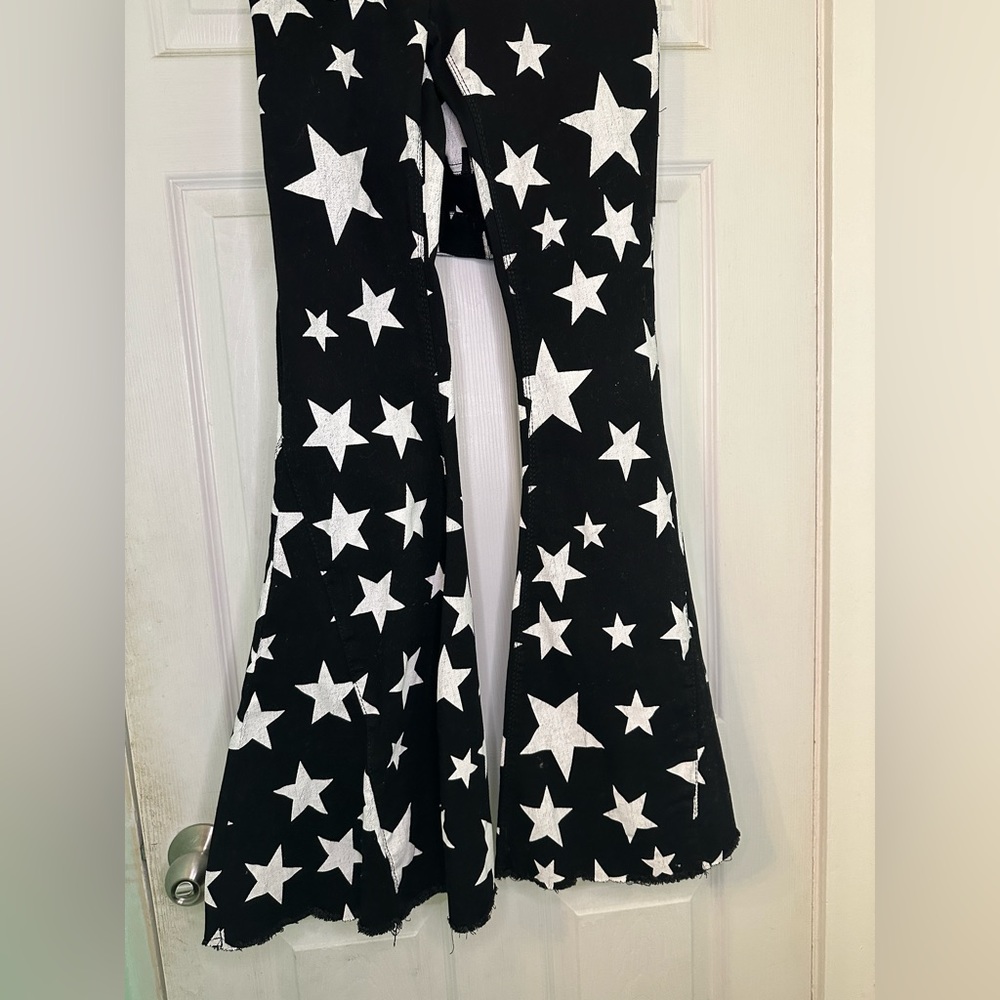 FLARE COWBOY JEANS